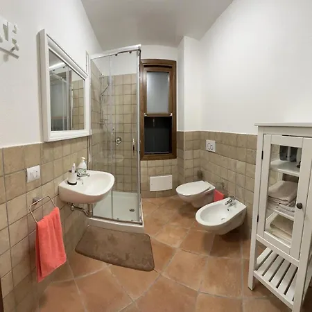 فيلة Malv House *