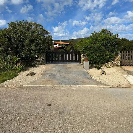 Villa Malv House